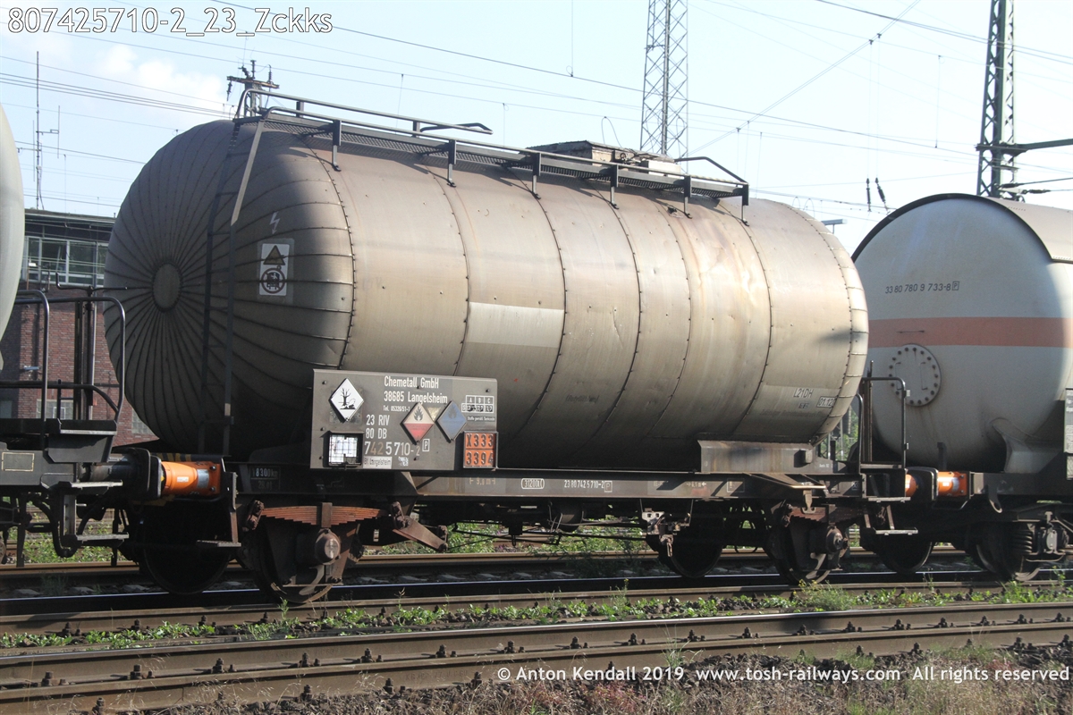 807425710-2_23_Zckks.JPG